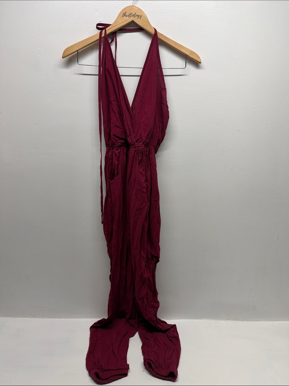 Lulus Learning To Fly Jumpsuit Halter Sleeveless Stretch Pockets Red Size XS